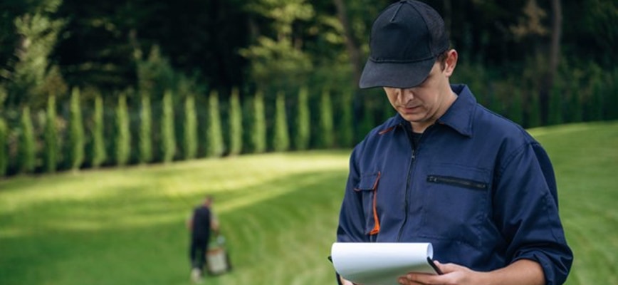The Benefits of Choosing Expert Aeration and Overseeding